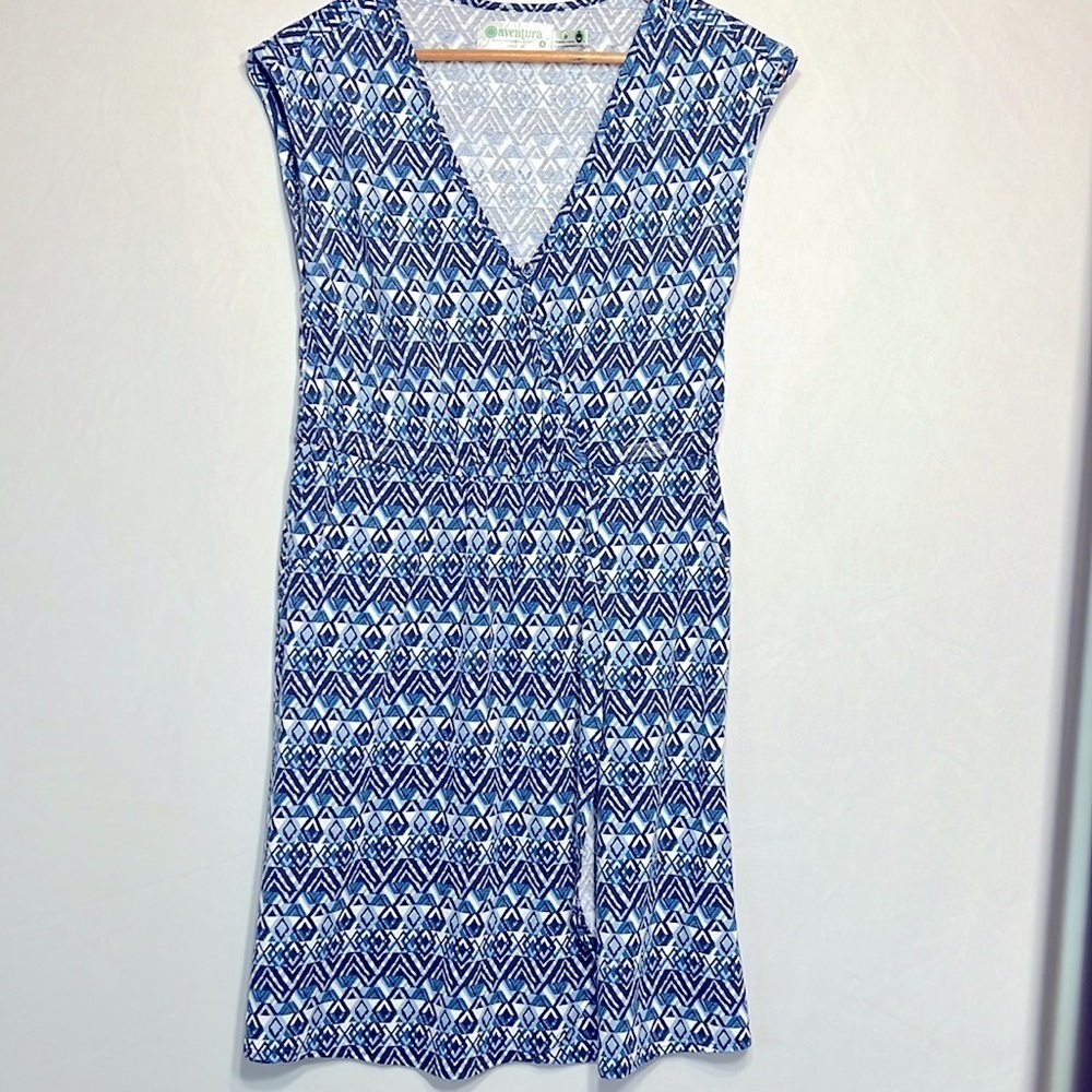 Adventura wrap v-neck short sleeve dress size S